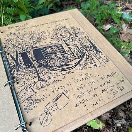 Cornwall Woodland Shepherd'S Hut - Dennis Hut โบดมิน ภายนอก รูปภาพ